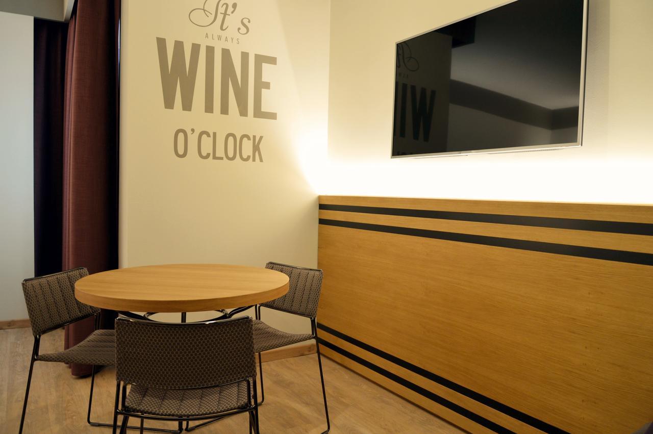 Western Soave Hotel